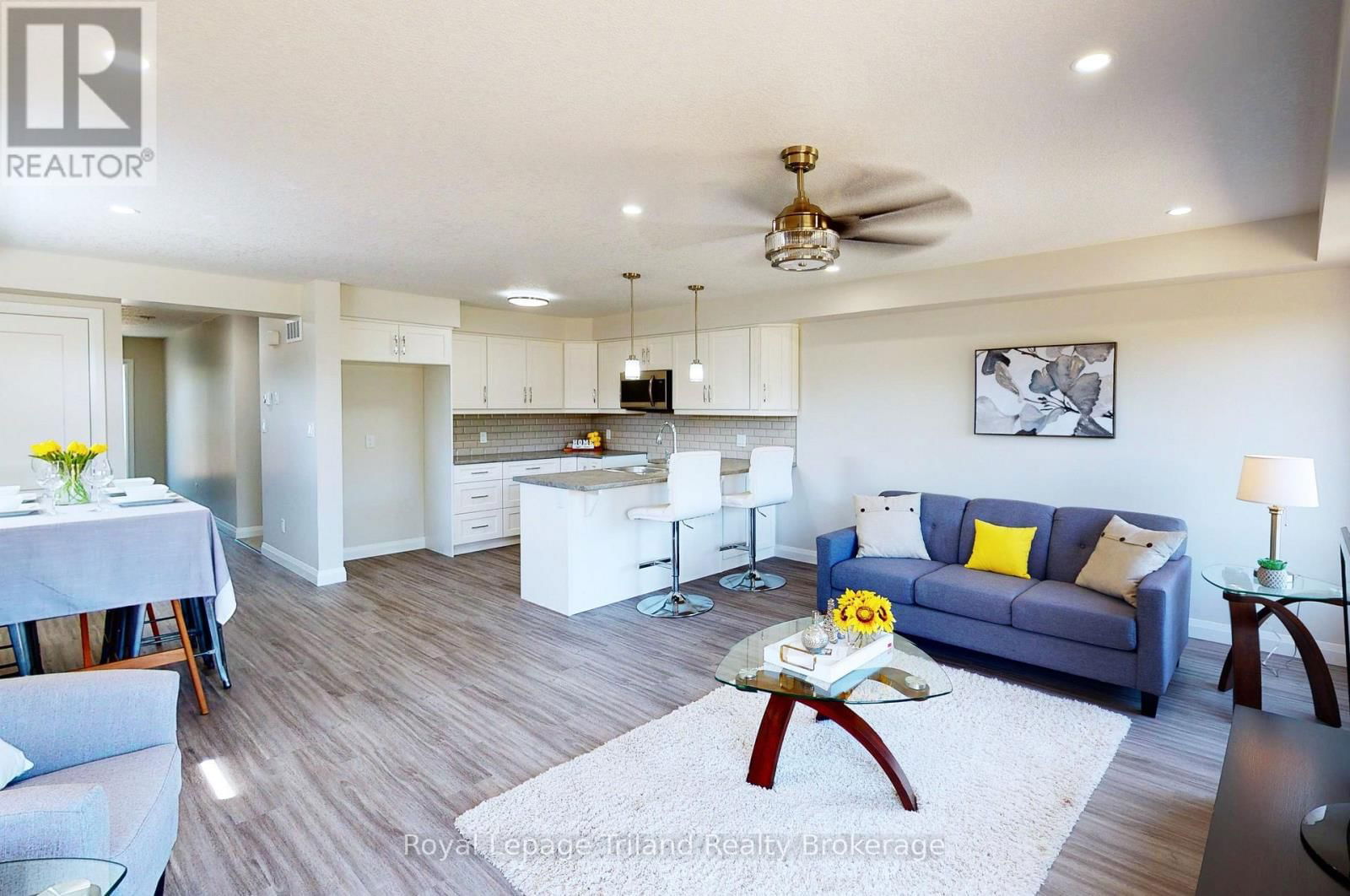 Unit A - 137 WIMPOLE STREET Image 11