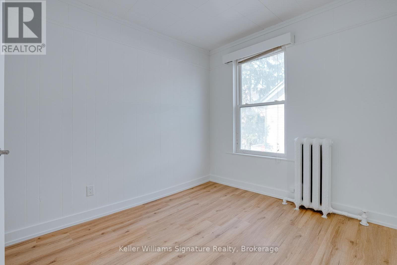 3 - 200 KING STREET Image 9