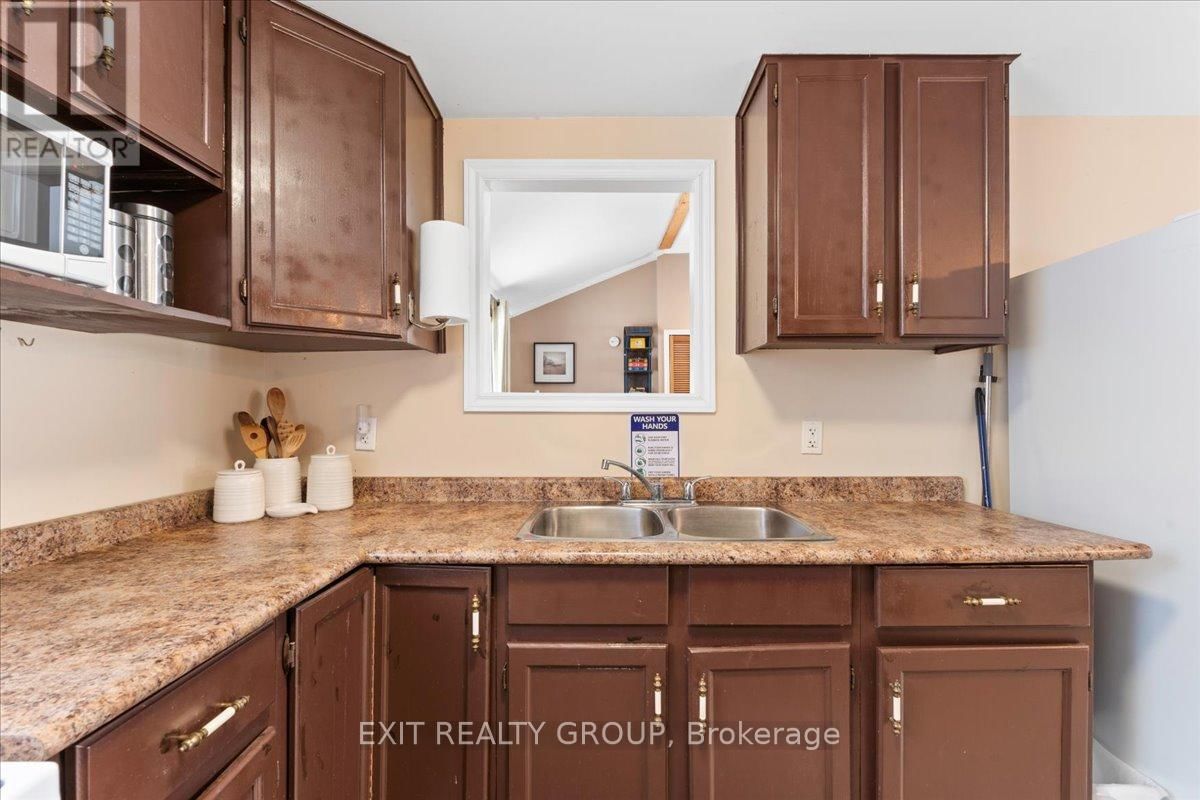 92 REDDICK ROAD Image 13
