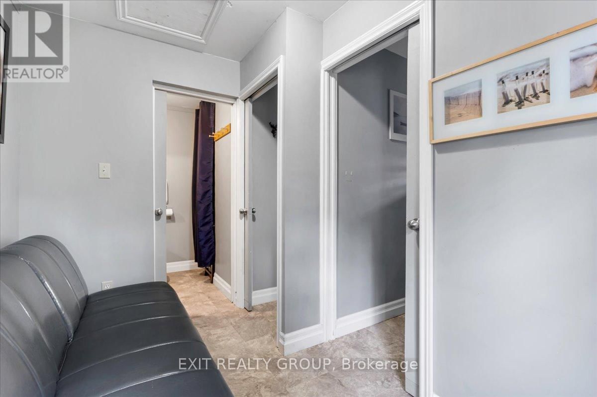92 REDDICK ROAD Image 26