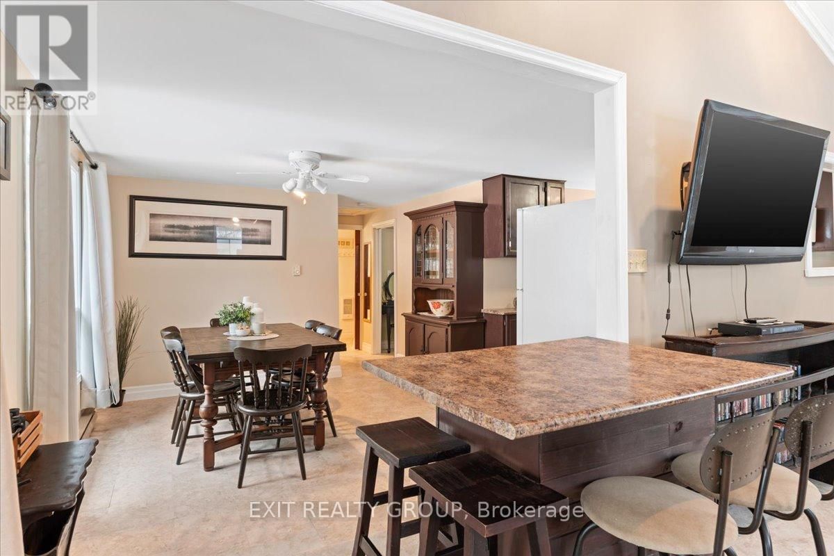 92 REDDICK ROAD Image 8