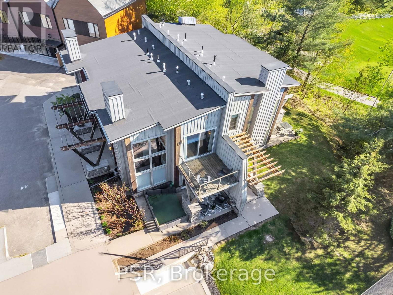 44 CARRICK TRAIL Image 2
