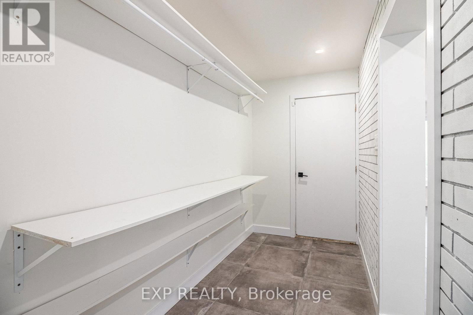 2195 NIAGARA DRIVE Image 31