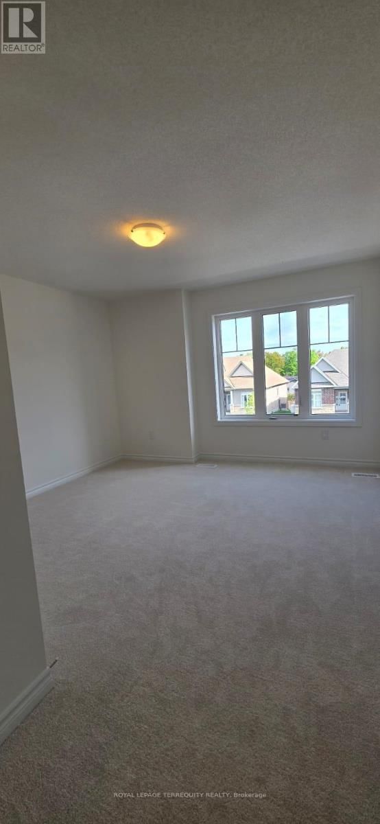 38 HILLCROFT WAY Image 22