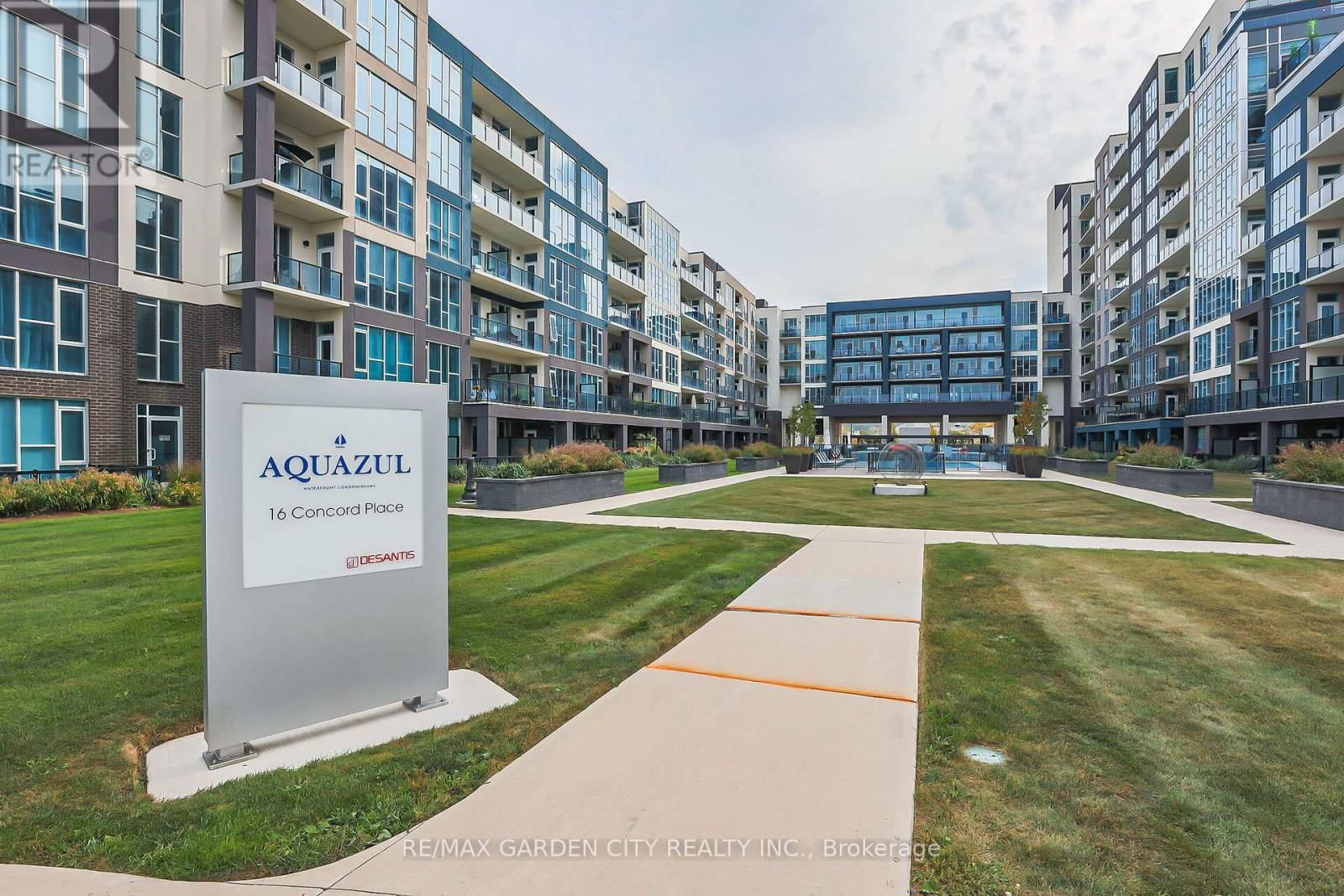 431 - 16 CONCORD PLACE Image 37