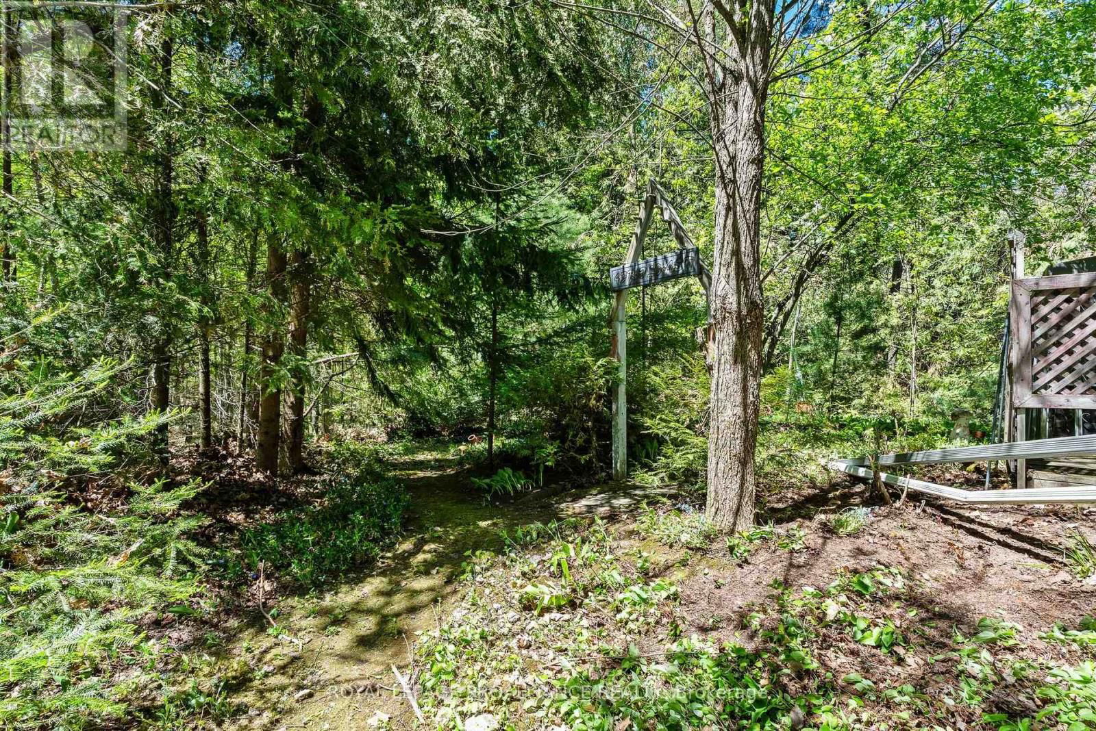 39 SHADOW LAKE RD 3 Image 25