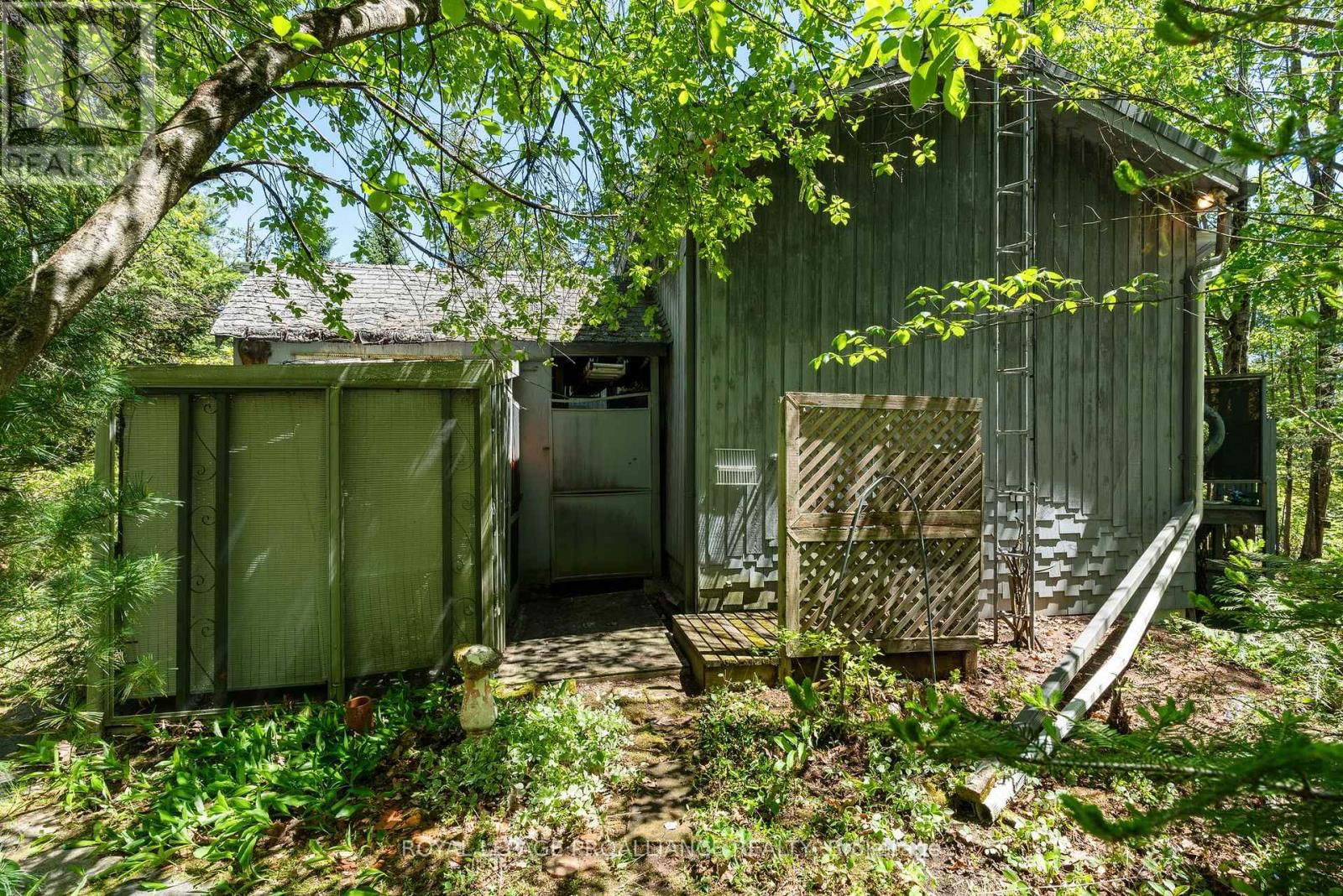 39 SHADOW LAKE RD 3 Image 26