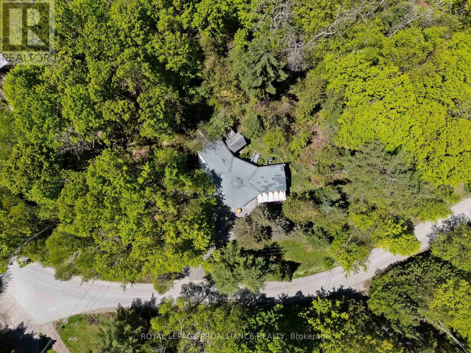 39 SHADOW LAKE RD 3 Image 32