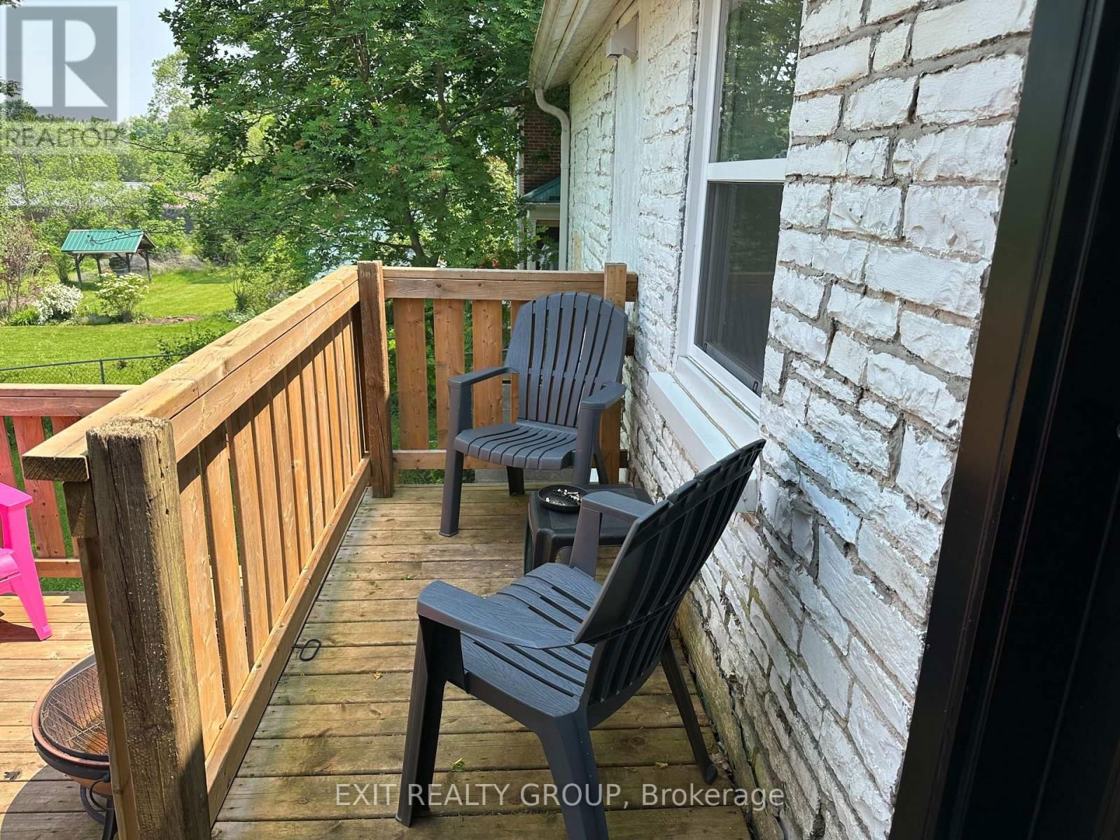 108 ST LAWRENCE STREET WEST Image 22