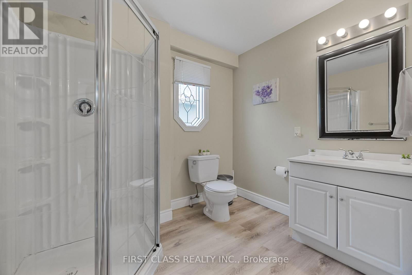 48 SAUNBY STREET Image 13