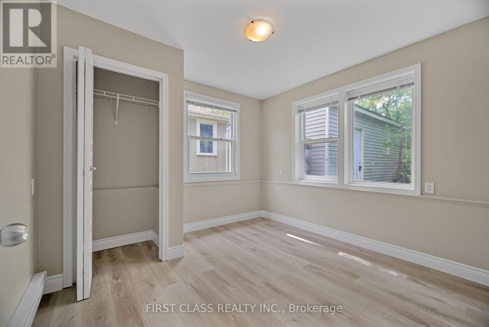 48 SAUNBY STREET Image 16