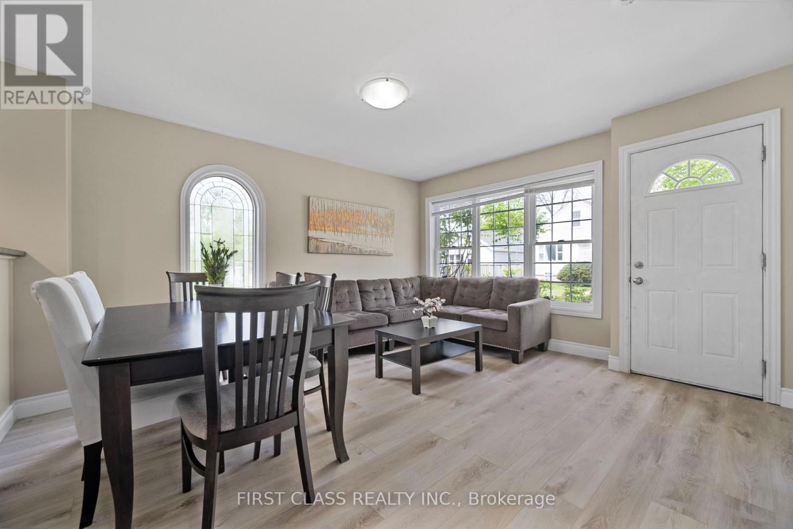 48 SAUNBY STREET Image 5