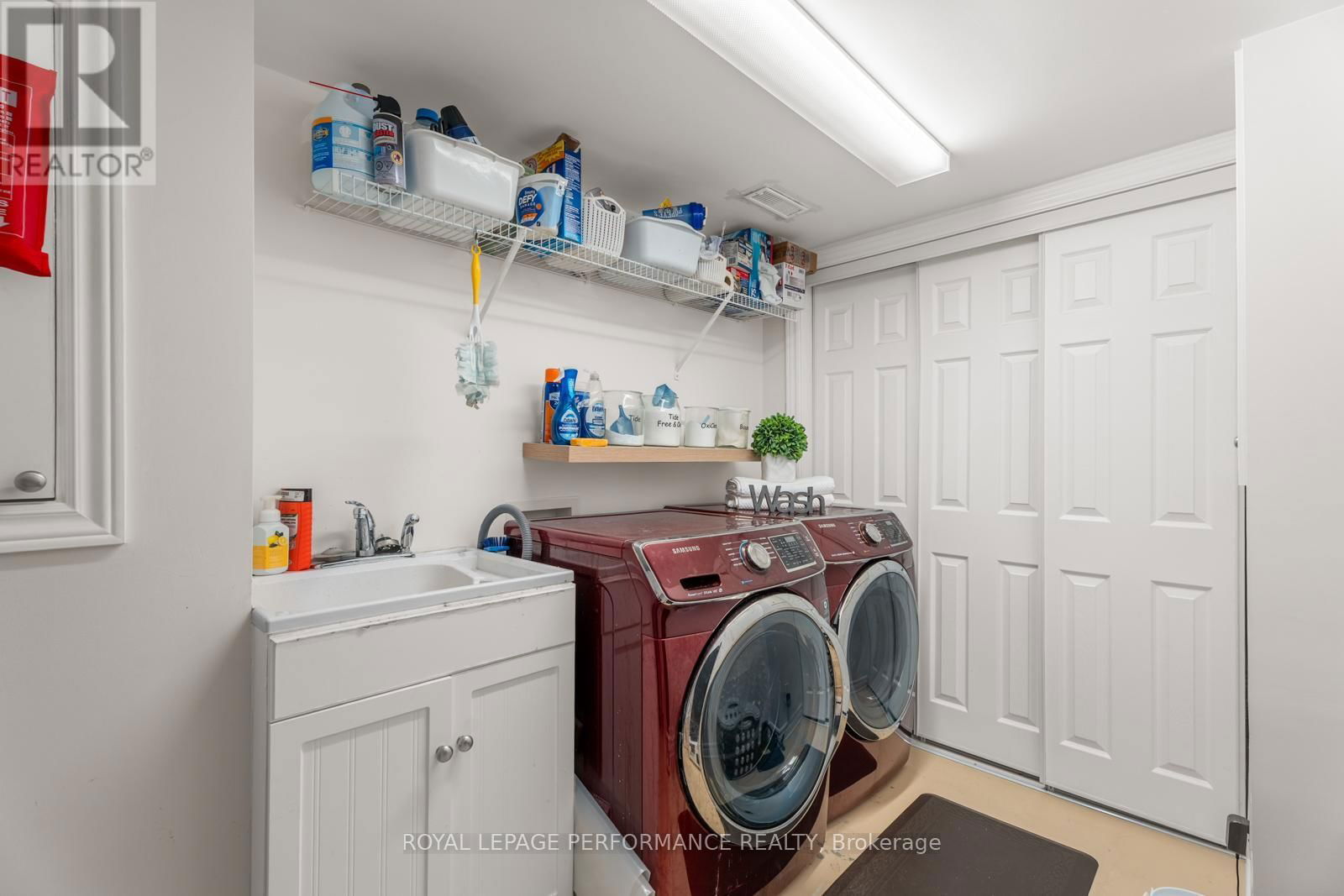 303 BRANTHAVEN STREET Image 29
