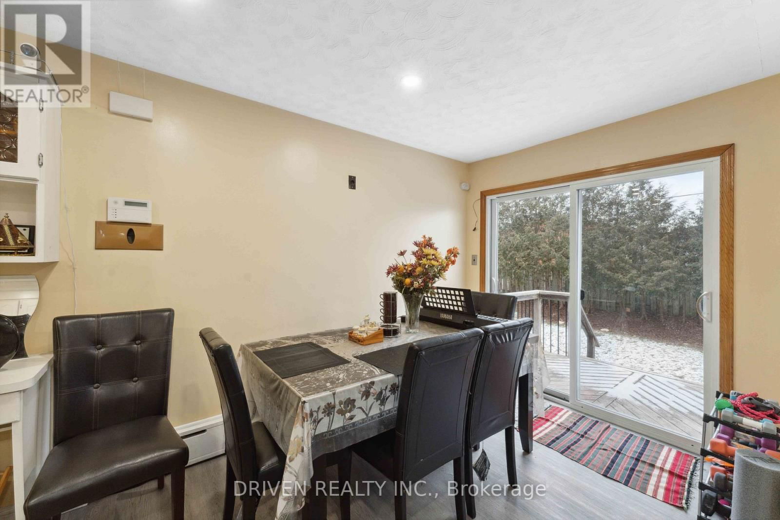 1266 WALKLEY ROAD Image 10