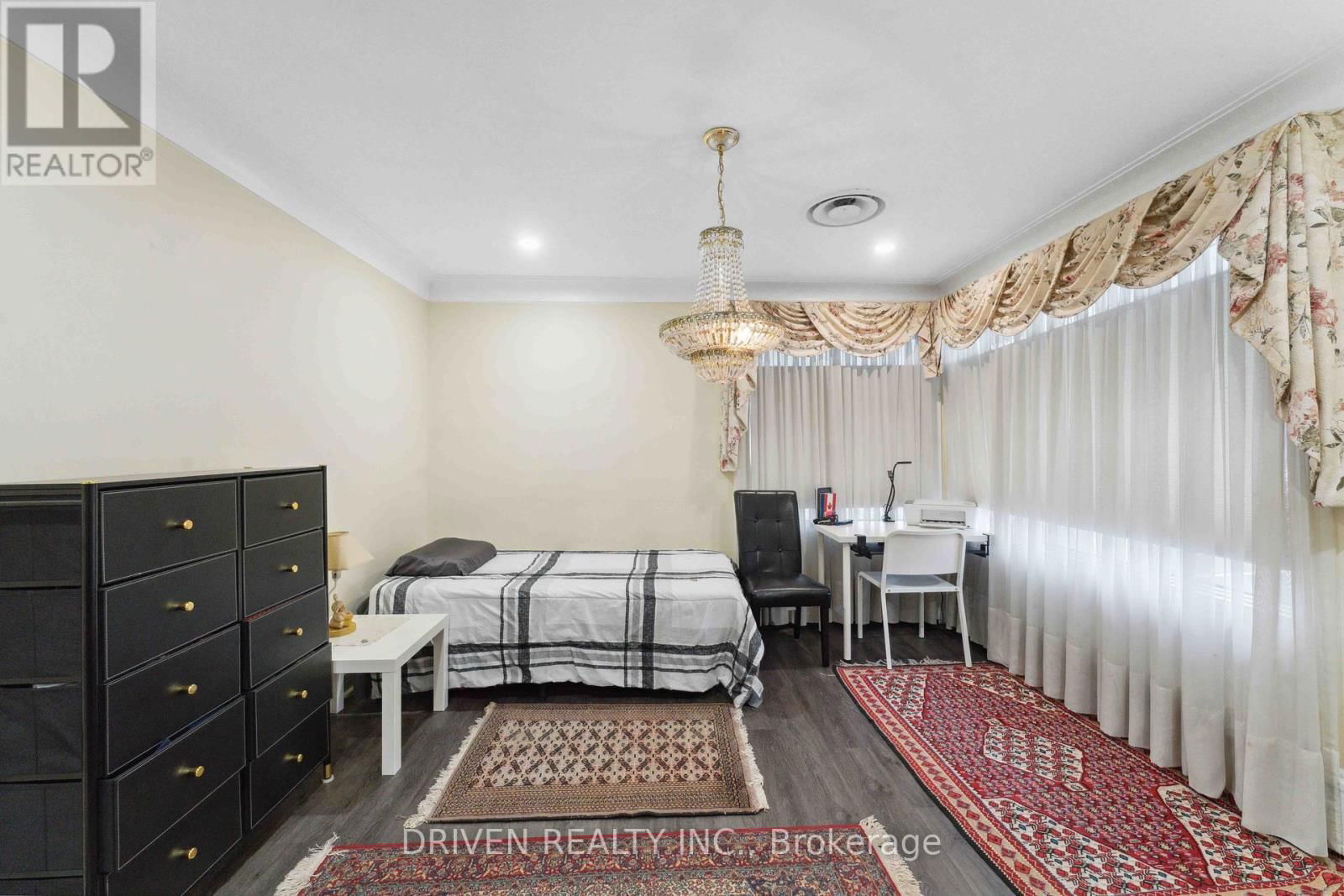 1266 WALKLEY ROAD Image 11