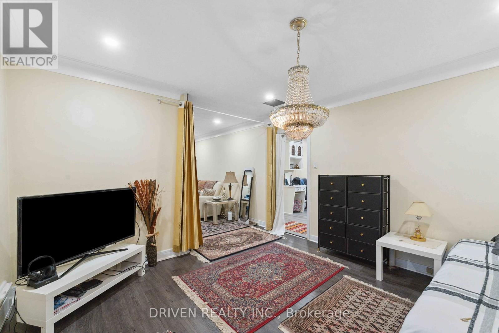1266 WALKLEY ROAD Image 12