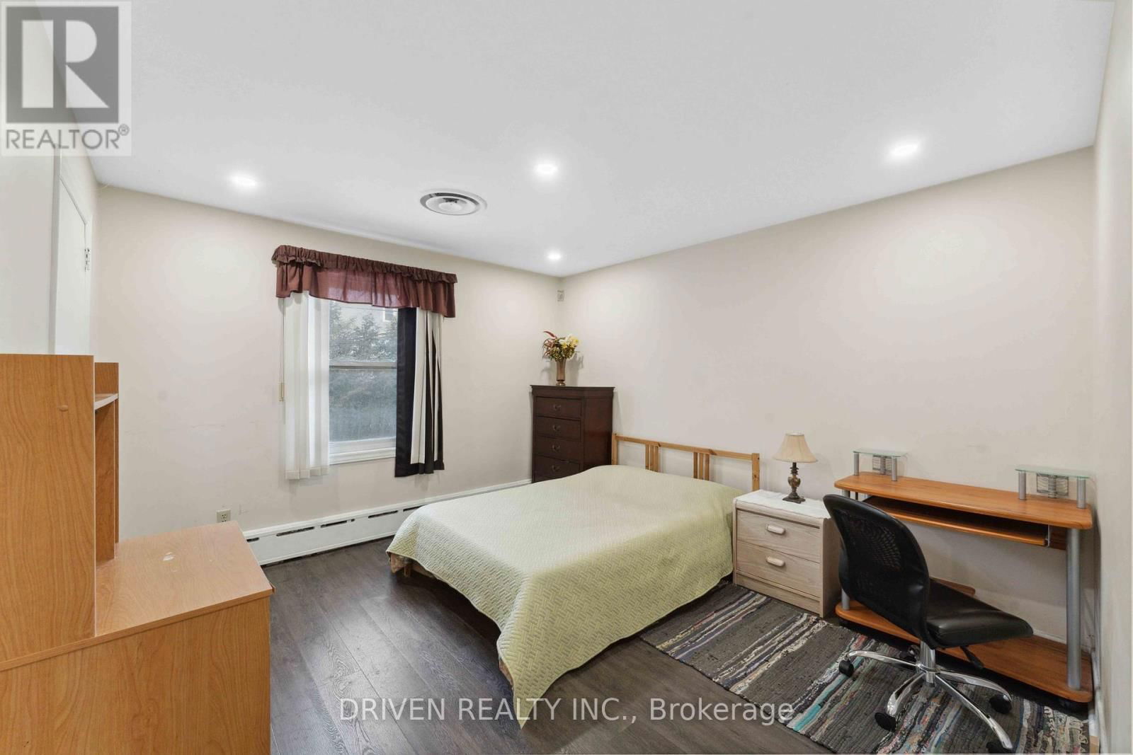 1266 WALKLEY ROAD Image 20