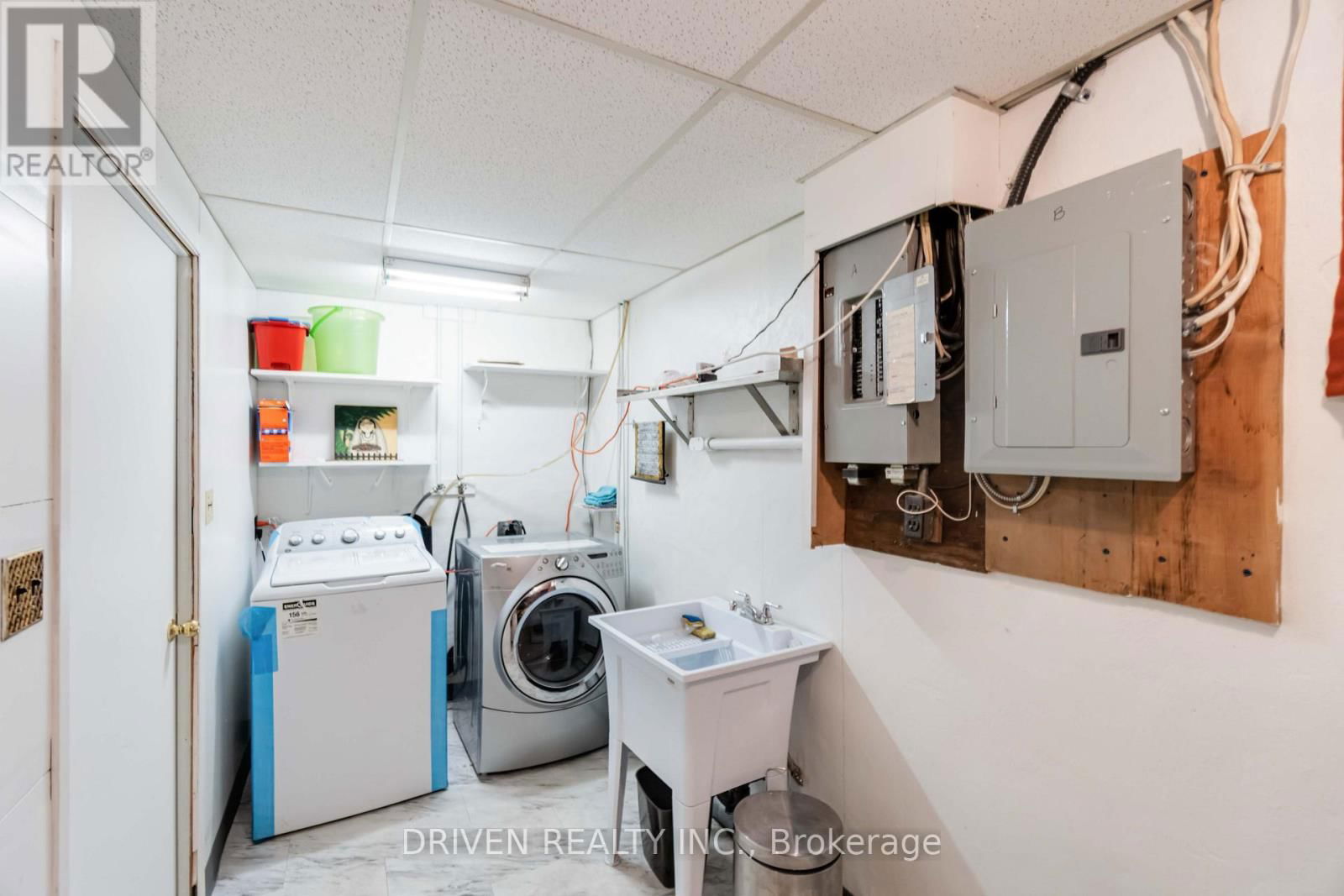 1266 WALKLEY ROAD Image 26
