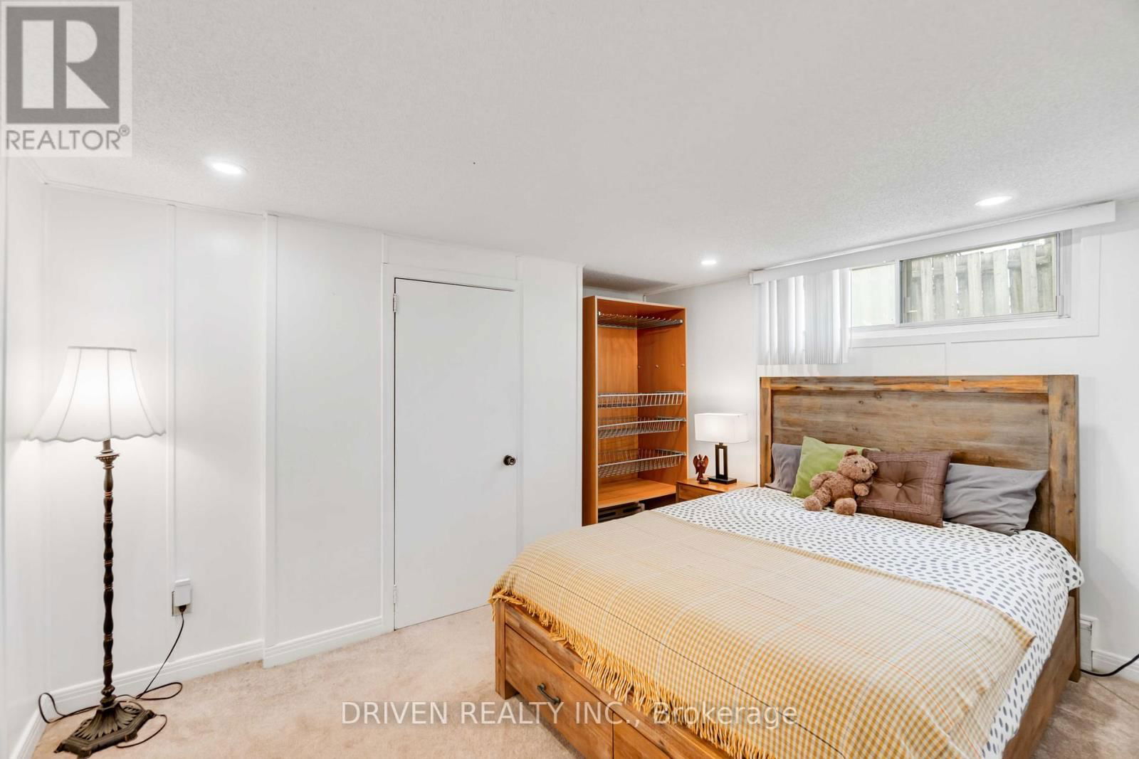 1266 WALKLEY ROAD Image 37