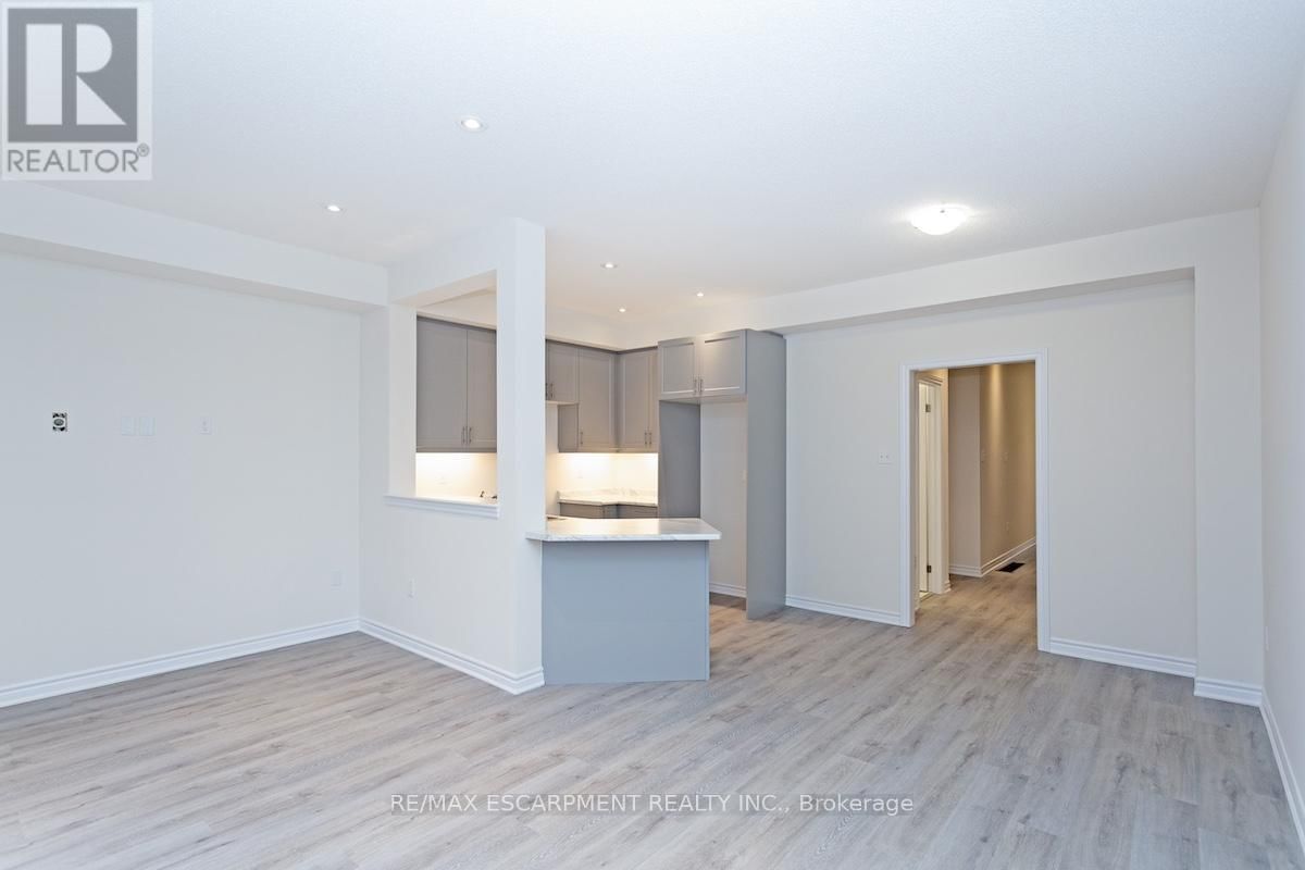 61 JELL STREET Image 12