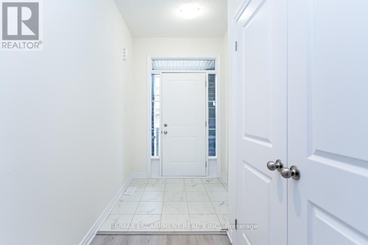 61 JELL STREET Image 2