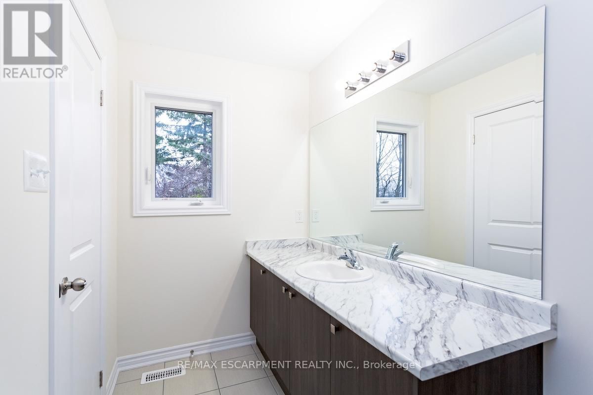 61 JELL STREET Image 27