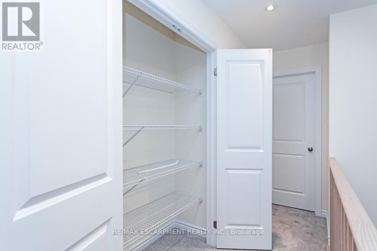 61 JELL STREET Image 35