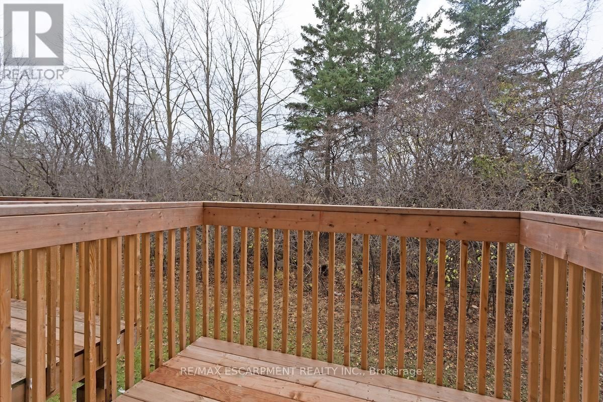 61 JELL STREET Image 36