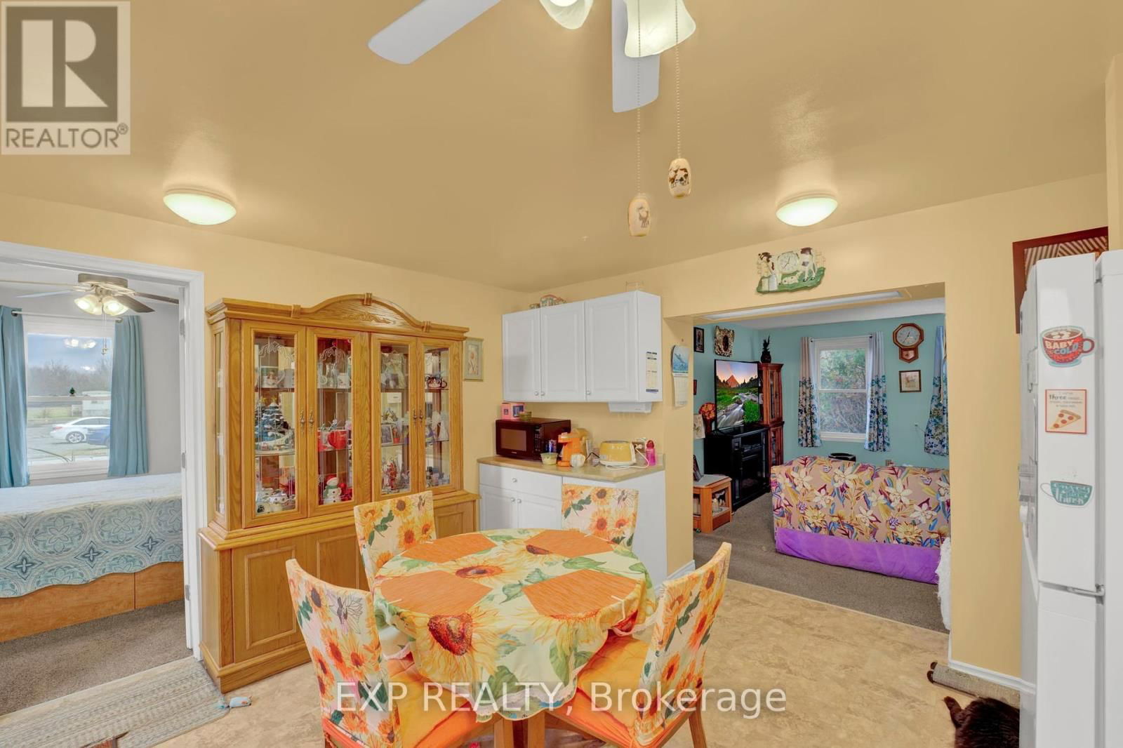 194 FURNIVAL ROAD Image 13