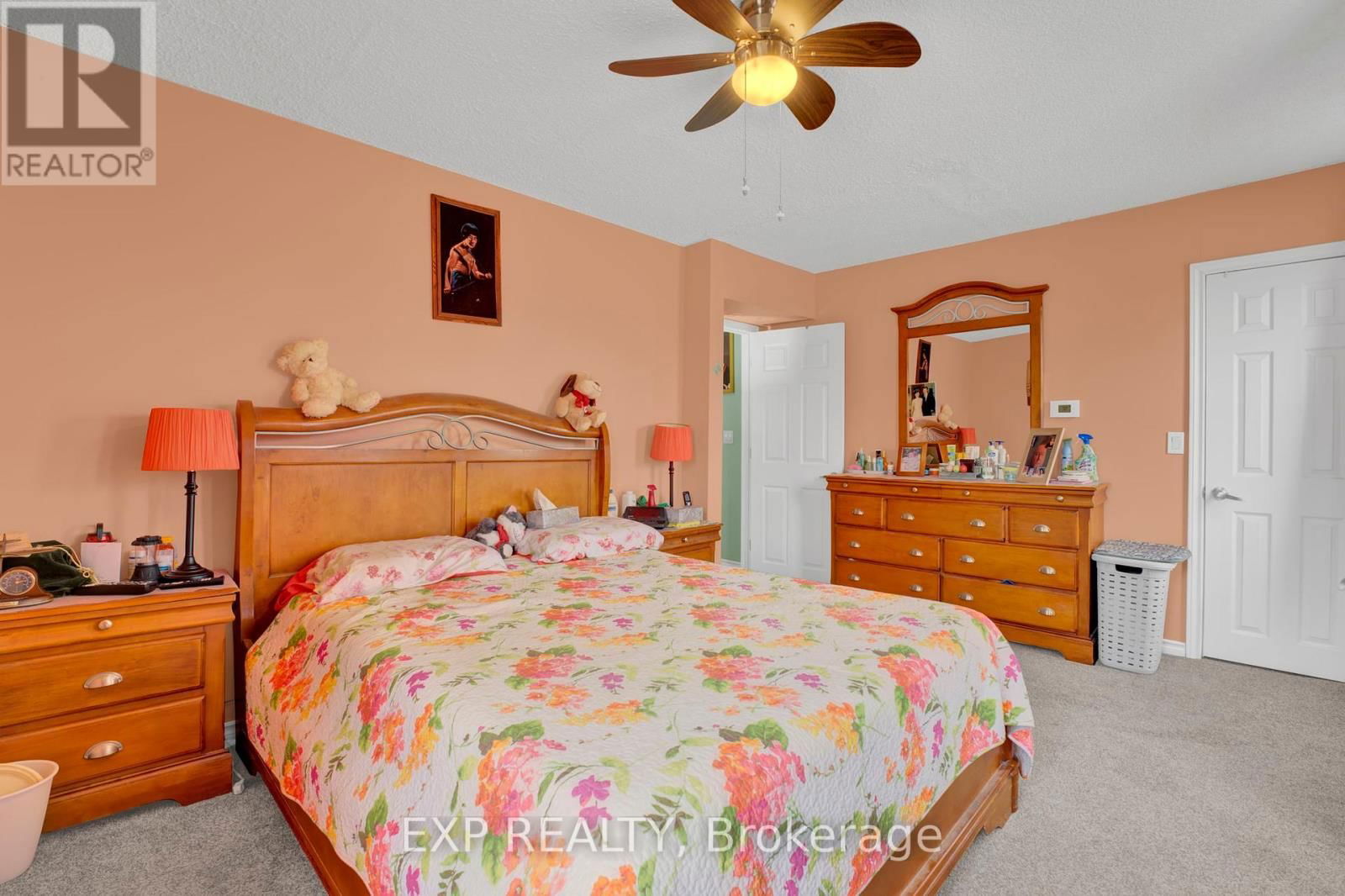 194 FURNIVAL ROAD Image 15