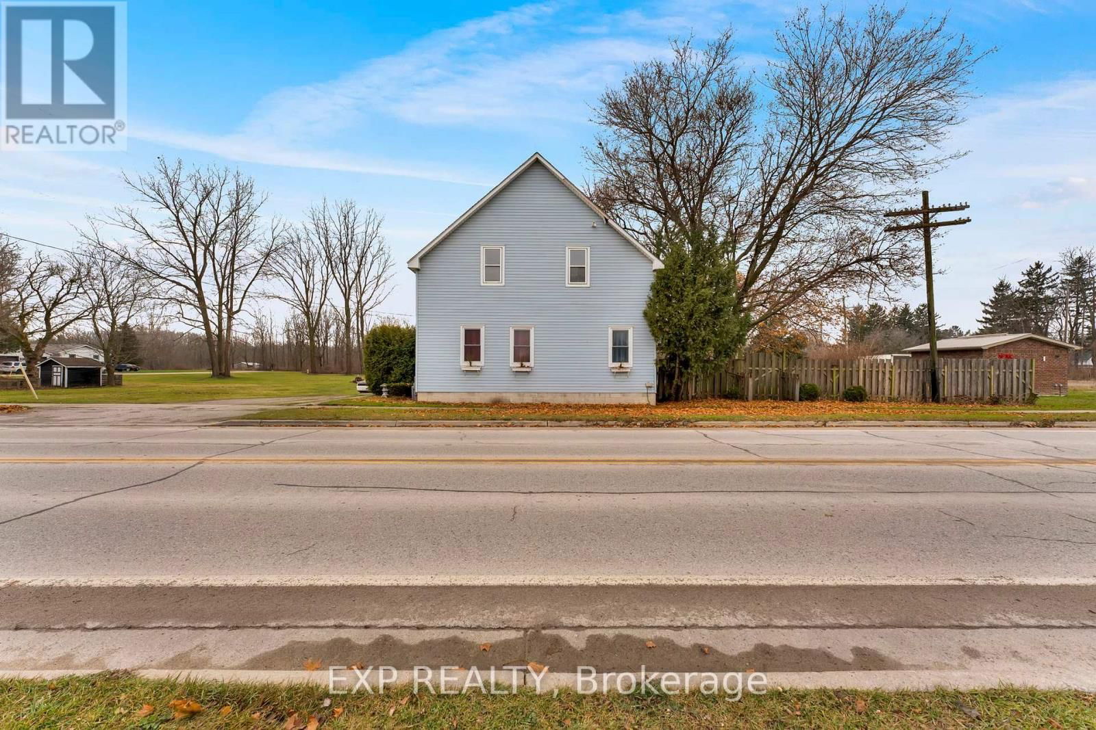 194 FURNIVAL ROAD Image 32
