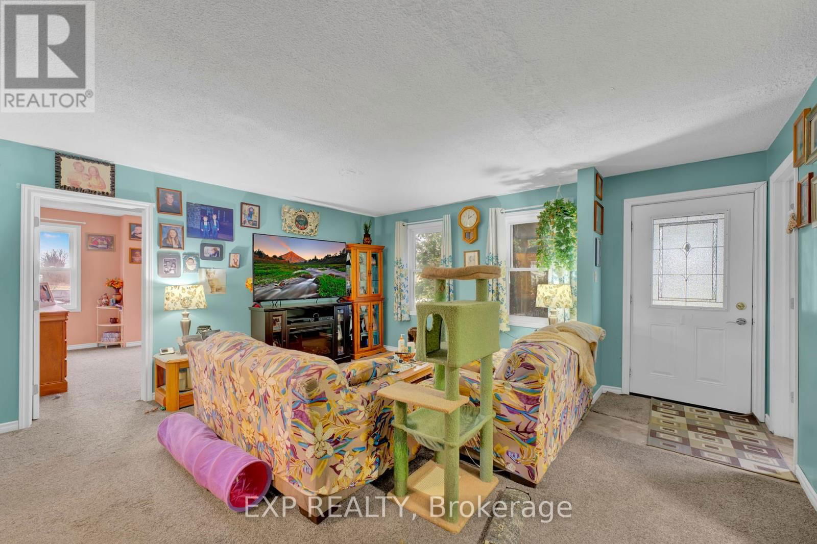 194 FURNIVAL ROAD Image 7