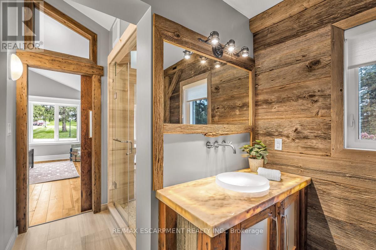 1399 SAFARI ROAD Image 17