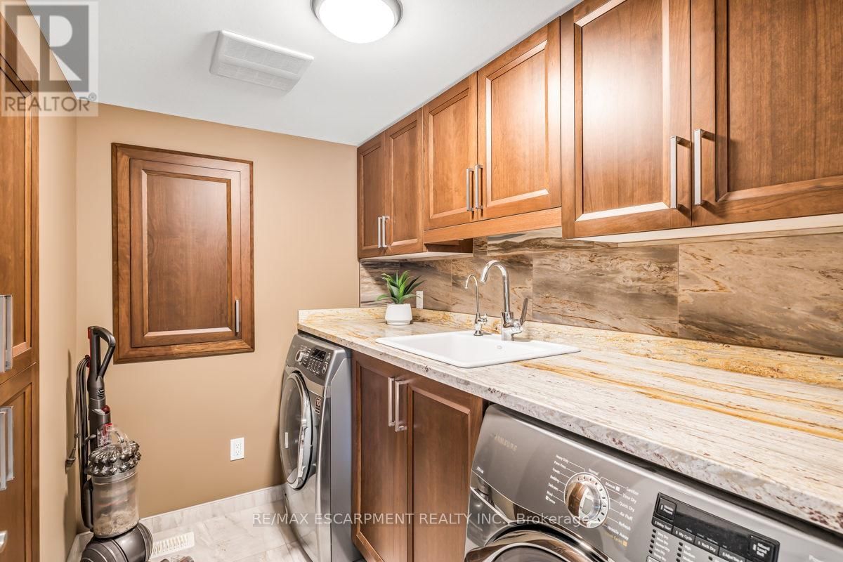 1399 SAFARI ROAD Image 18