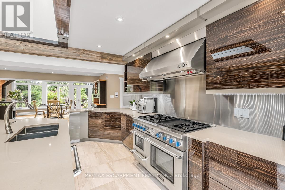 1399 SAFARI ROAD Image 9