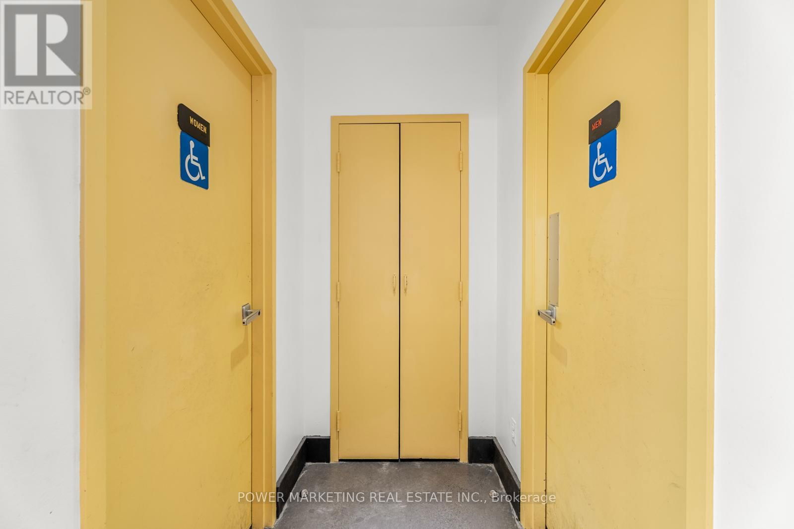 108 - 900 EXHIBITION WAY Image 22