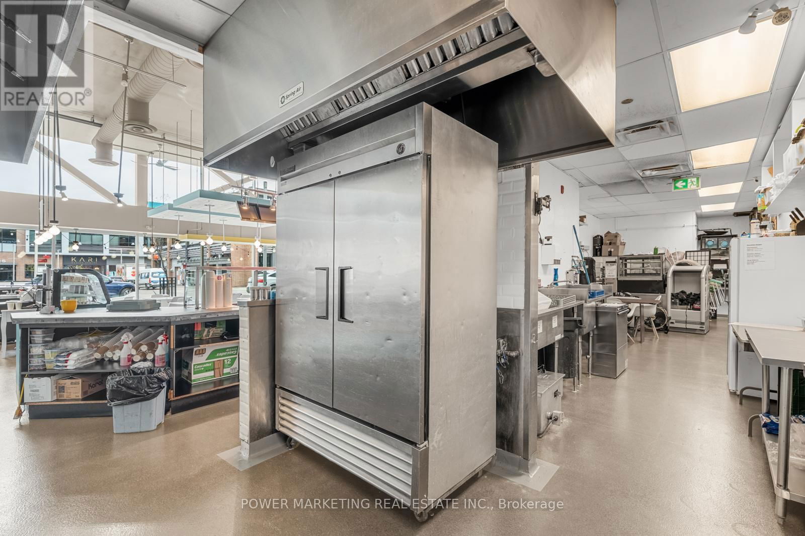 108 - 900 EXHIBITION WAY Image 33