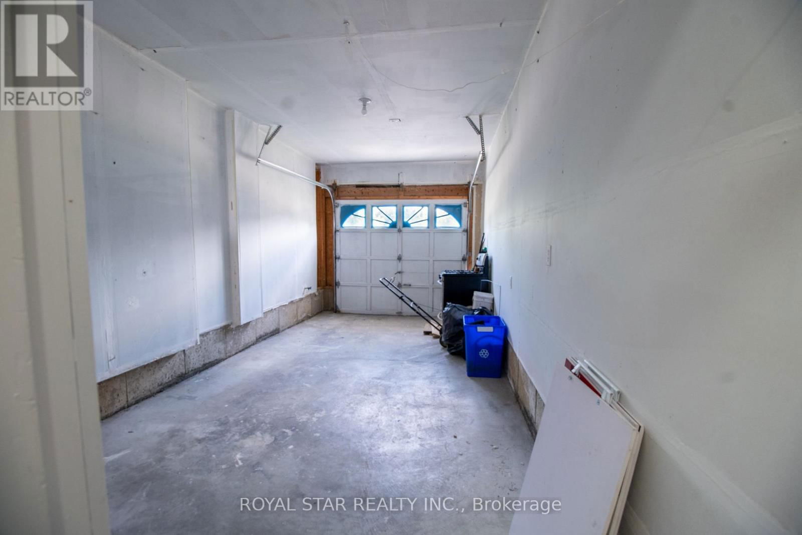 44 WHEELER DRIVE Image 21
