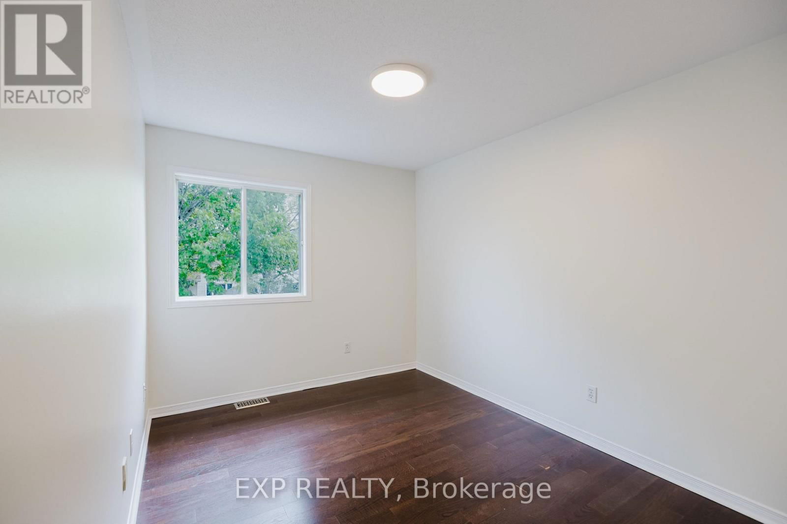 242 STONEWAY DRIVE Image 26