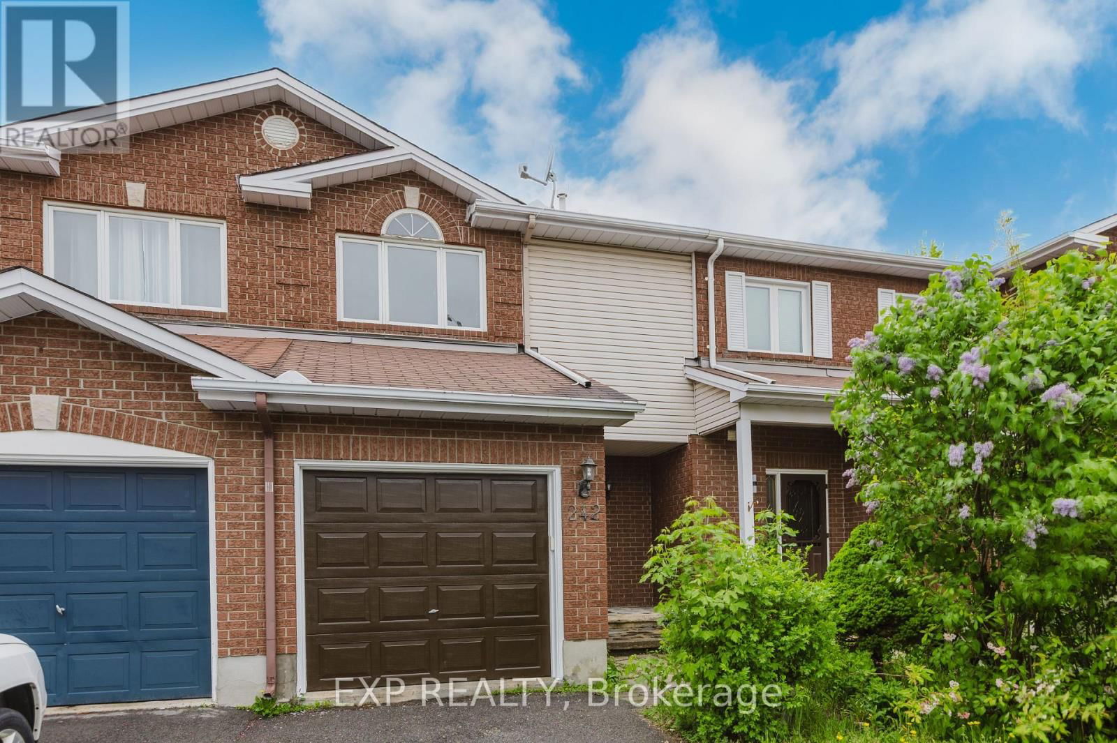 242 STONEWAY DRIVE Image 4
