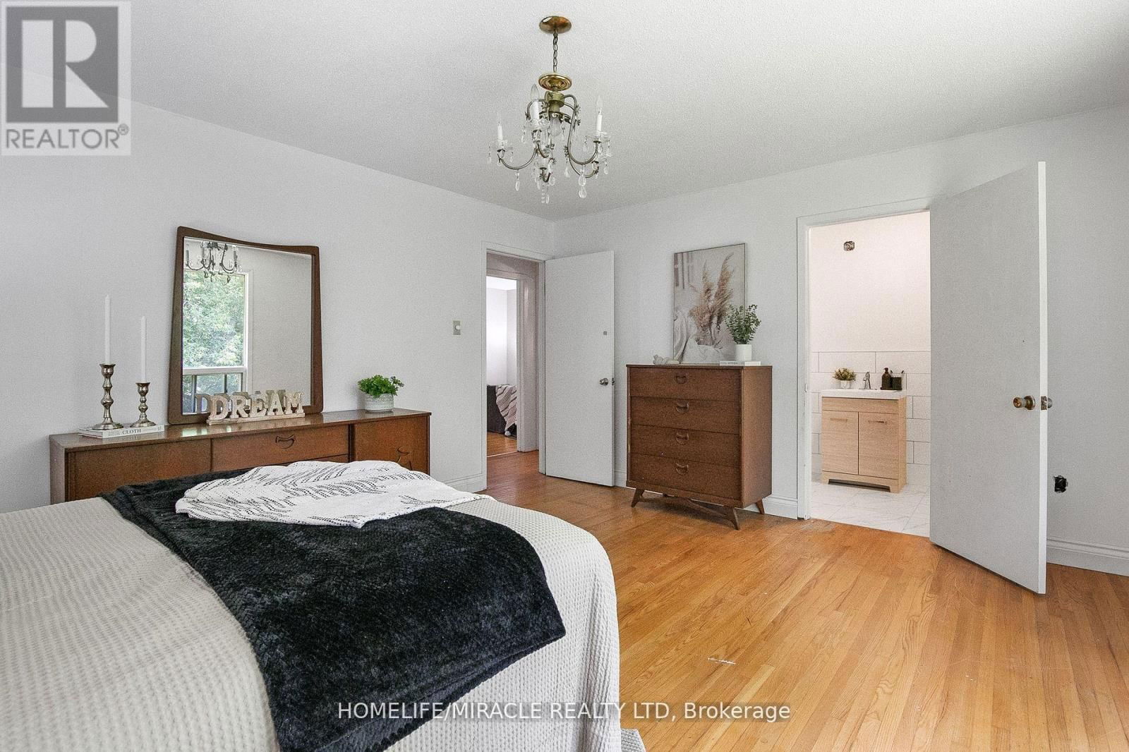 18 GRANDY ROAD Image 30