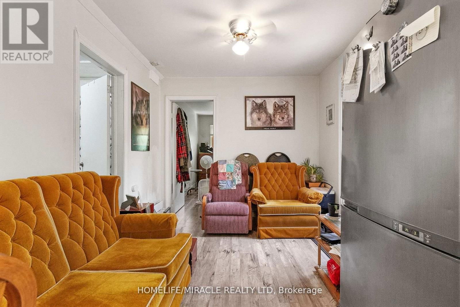 18 GRANDY ROAD Image 33