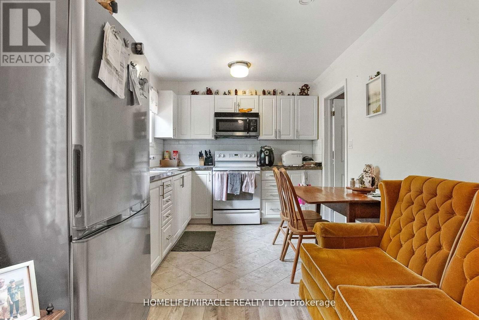 18 GRANDY ROAD Image 34