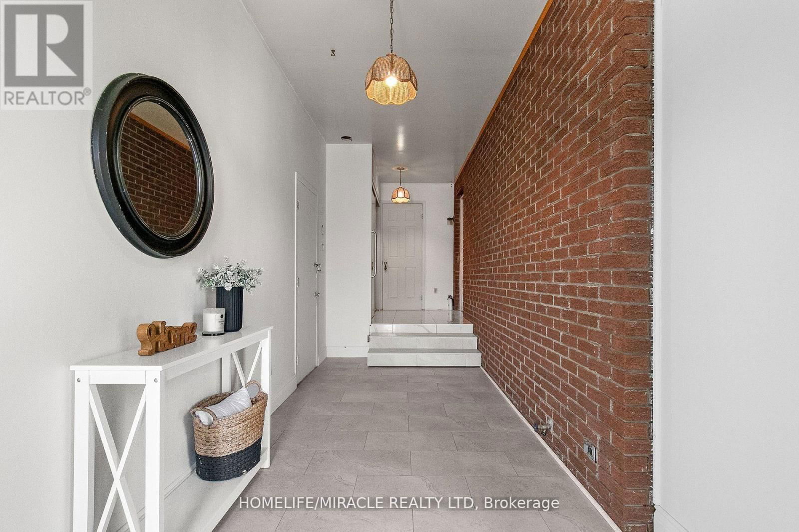 18 GRANDY ROAD Image 4