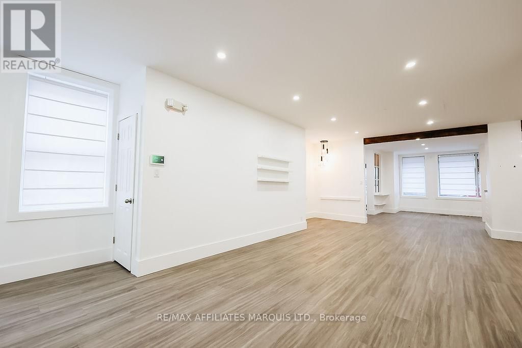 188 MILITARY ROAD SOUTH Image 30