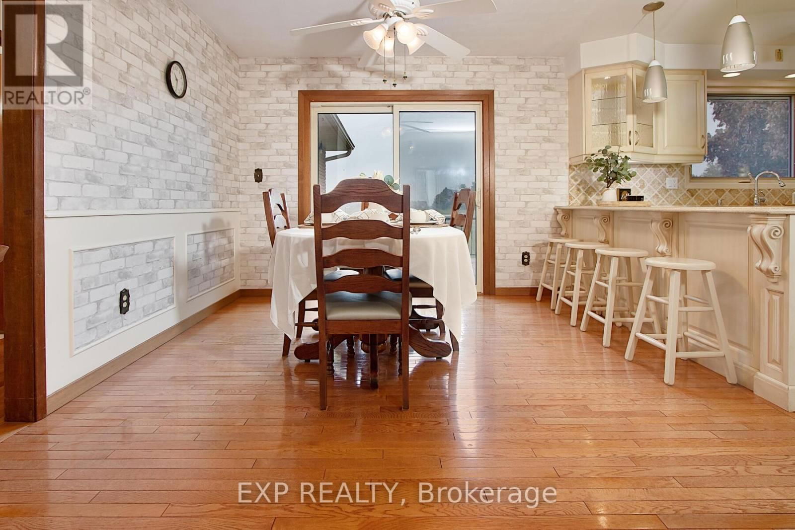 1265 GLADSTONE DRIVE Image 16