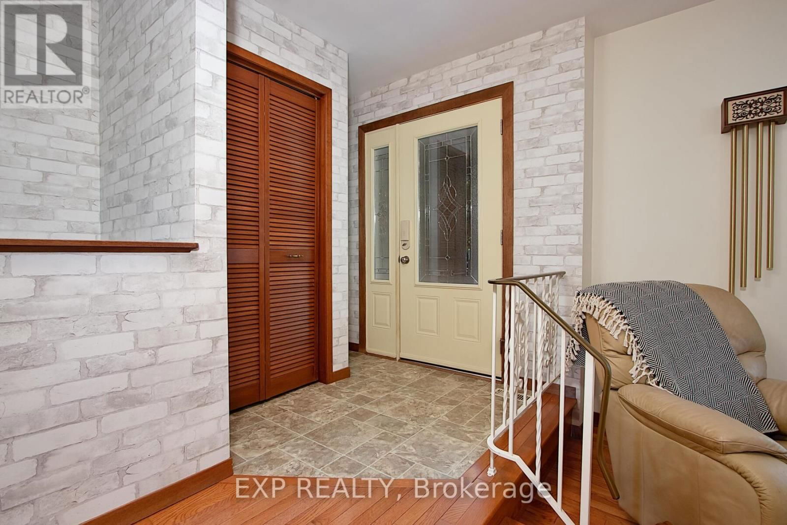 1265 GLADSTONE DRIVE Image 28