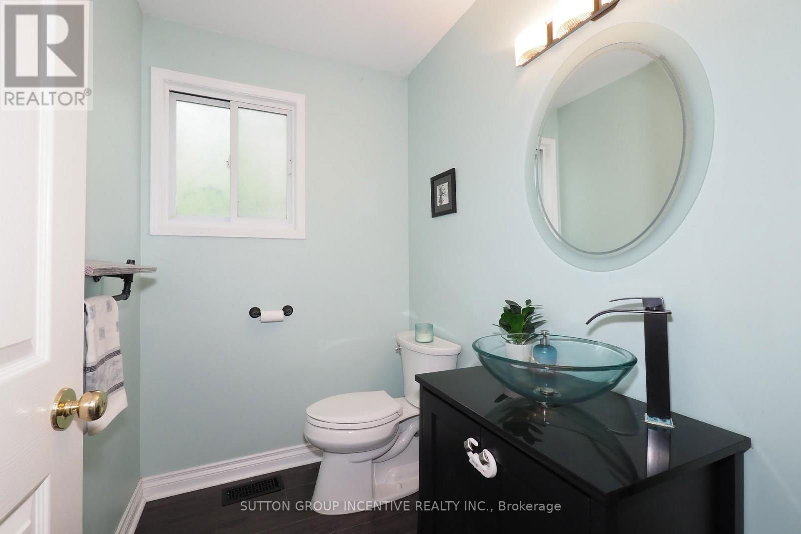 251 GREY FOX DRIVE Image 14