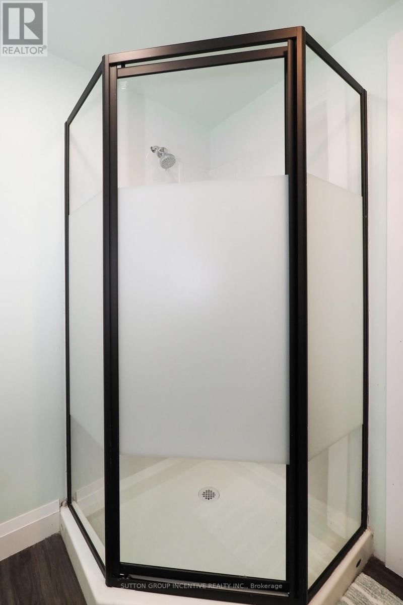 251 GREY FOX DRIVE Image 24