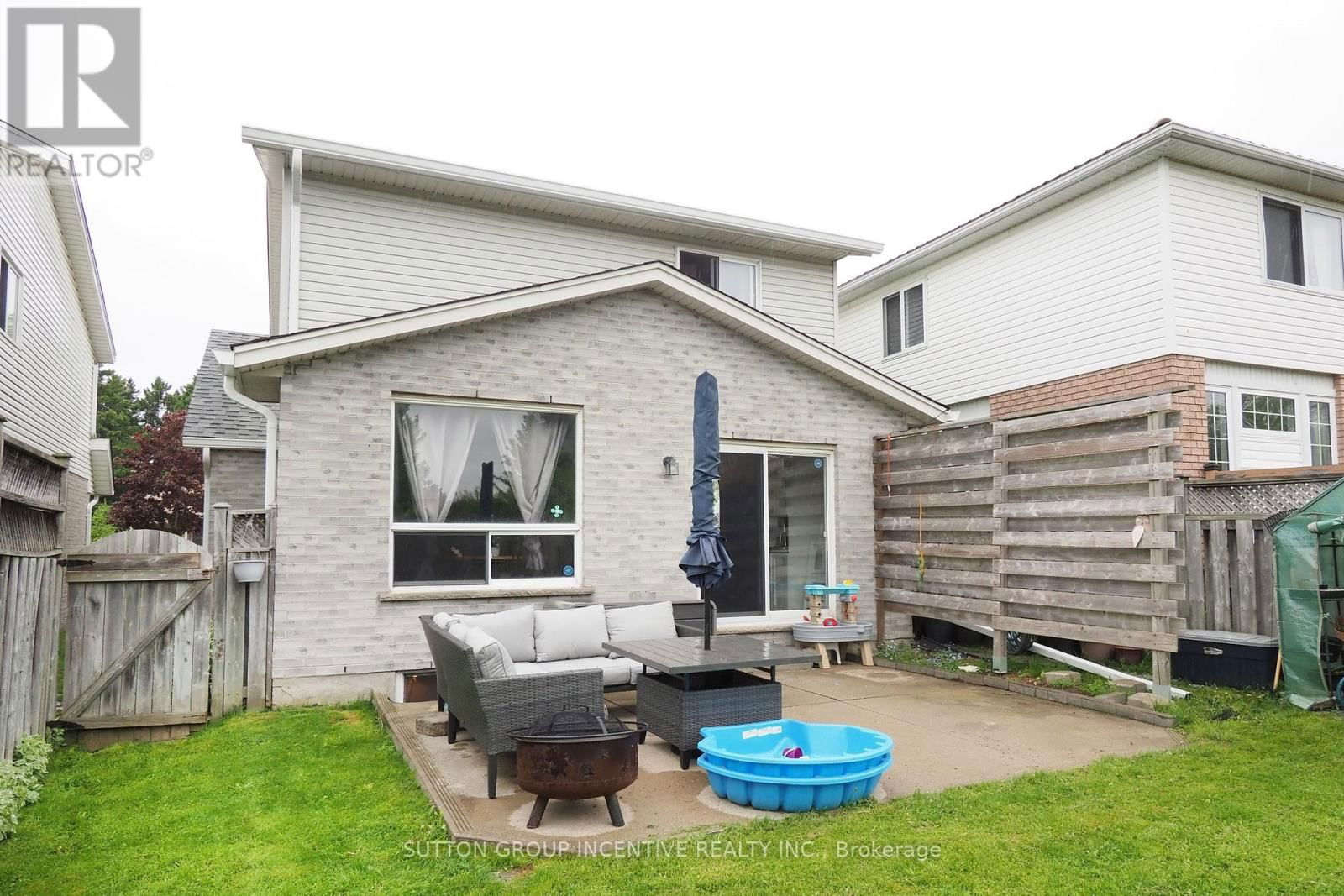 251 GREY FOX DRIVE Image 25